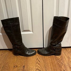 Unisa dark brown riding boot size 8M